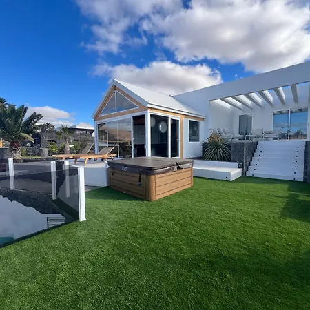 Luxury With Private Pool, Jacuzzi&sauna - Cueva Del Sol Tahiche