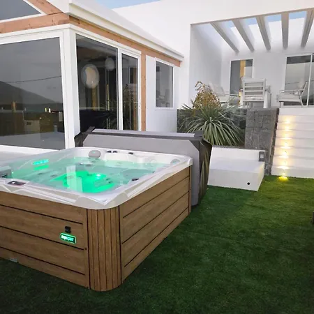 Luxury With Private Pool, Jacuzzi&sauna - Cueva Del Sol