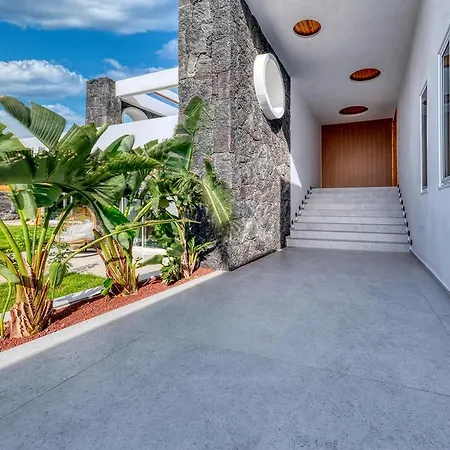 Luxury With Private Pool, Jacuzzi & Sauna - Cueva Del Sol *