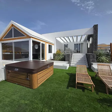 Luxury With Private Pool, Jacuzzi & Sauna - Cueva Del Sol