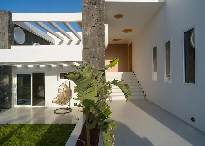 Luxury With Private Pool, Jacuzzi & Sauna - Cueva Del Sol *